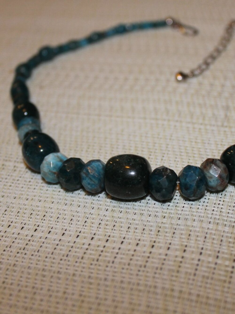 Jay King graduated teal green apatite gemstone bead necklace